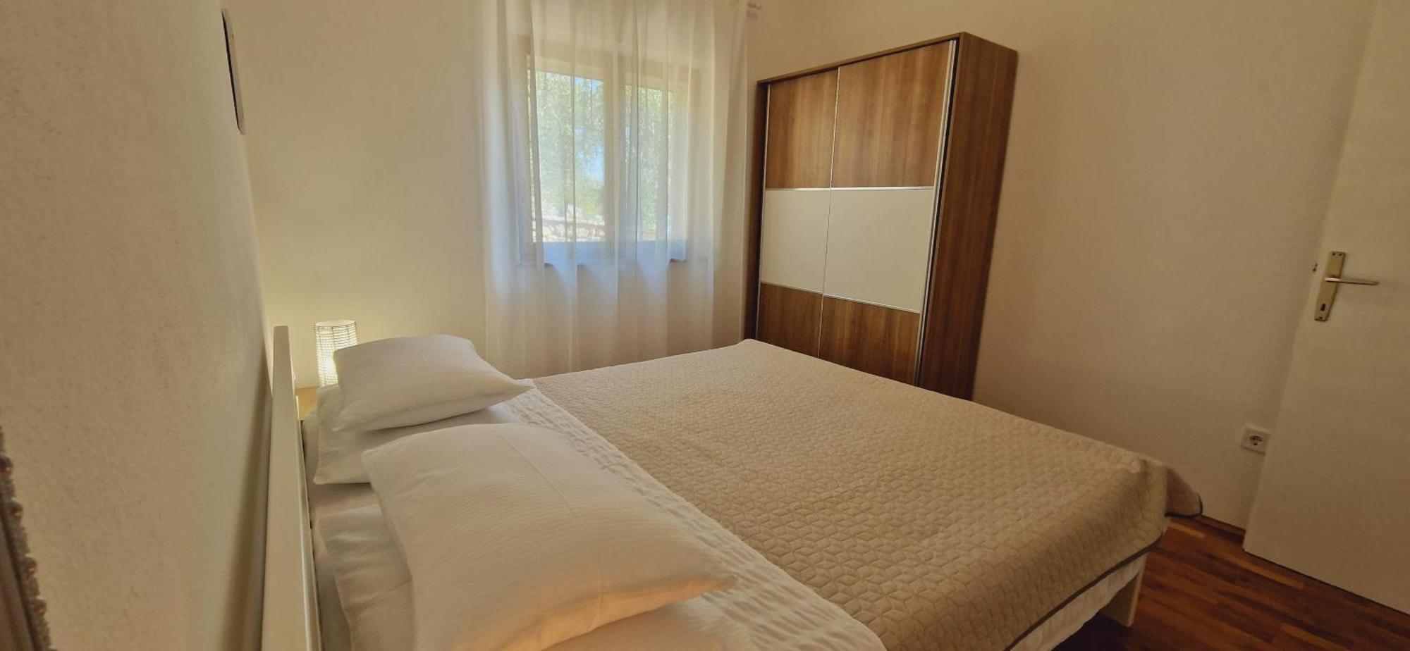 Apartments Podbarje Bol Ngoại thất bức ảnh