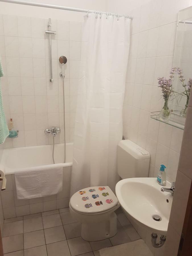 Apartments Podbarje Bol Ngoại thất bức ảnh